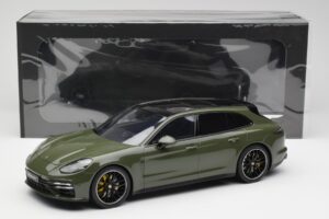 Porsche Panamera Turbo S 971 Sport Turismo Zelený GT Spirit 1:18 GT447 Pryskyřice – obrázek 6 z 6