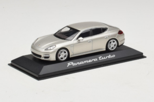 Porsche Panamera 970 Turbo Stříbrný Minichamps 1:43 WAP02000519 Kov – obrázek 2 z 5