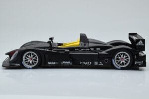 Porsche RS Spyder LMP2 24 Hours of Le Mans 2007 AUTOart 1:18 80773 Kov – obrázek 4 z 8