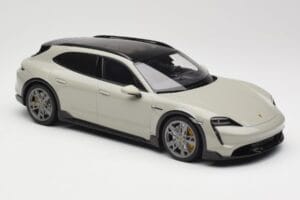 Porsche Taycan Cross Turismo Turbo S Chalk Grey Minichamps 1:18 155069302 Kov – obrázek 4 z 6