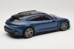 Porsche Taycan J1 Turbo S Cross Turismo Modrý Minichamps 1:18 155069301 Kov – obrázek 2 z 6