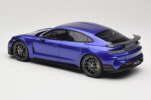 Porsche Taycan J1 Turbo GT Purple Sky Metallic GT Spirit 1:18 GT520 Pryskyřice – obrázek 5 z 6