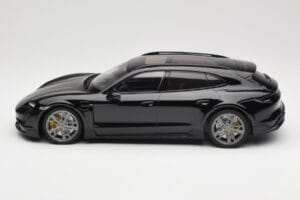 Porsche Taycan J1 Turbo S Cross Turismo Černý Minichamps 1:18 155069300 Kov – obrázek 3 z 6