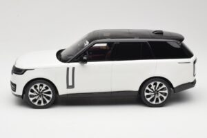 Land Rover Range Rover L460 P530 Autobiography Fuji White GT Spirit 1:18 GT533 Pryskyřice – obrázek 3 z 6