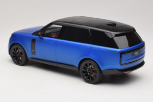 Range Rover P615 SV Velocity Blue GT Spirit 1:18 GT540 Pryskyřice – obrázek 5 z 6