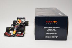 Red Bull Racing Honda RB16B #11 S. Perez Mexican GP 2021 Minichamps 1:18 110211911 Kov – obrázek 6 z 6
