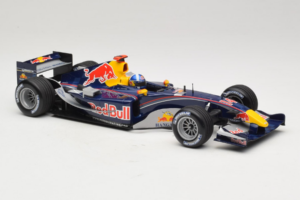 Red Bull RB1 Cosworth #14 D. Coulthard Red Bull Racing Showcar 2005 Minichamps 1:18 100050014 Kov – obrázek 4 z 6