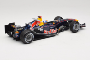 Red Bull RB1 Cosworth #14 D. Coulthard Red Bull Racing Showcar 2005 Minichamps 1:18 100050084 Kov – obrázek 2 z 7
