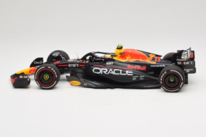 Red Bull RB19 #11 S. Perez Oracle Red Bull Racing Saudi Arabian Grand Prix Winner 2023 Minichamps 1:18 110230111 Pryskyřice – obrázek 3 z 6