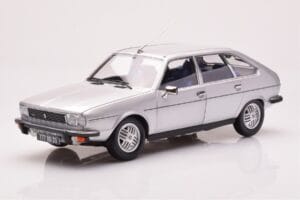 Renault 30 TX Stříbrný Norev 1:18 185272 Kov