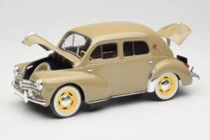 Renault 4CV Berline Gris Ardoise Solido 1:18 8059 Kov – obrázek 2 z 8