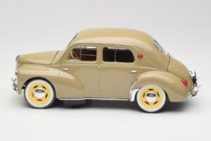 Renault 4CV Berline Gris Ardoise Solido 1:18 8059 Kov – obrázek 4 z 8