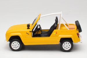 Renault 4L JP4 Jaune Tournesol Otto 1:18 OT1079 Pryskyřice – obrázek 3 z 6