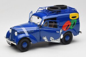 Renault Juvaquatre Michelin Blue Solido 1:18 82008 Kov – obrázek 2 z 8