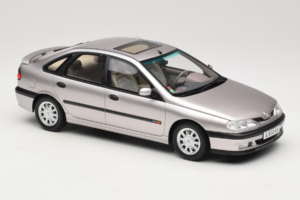 Renault Laguna V6 3.0 Baccara Opal Grey Otto 1:18 OT1185 Pryskyřice – obrázek 4 z 6