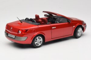 Renault Megane Mk1 CC Červený Solido 1:18 8152 Kov – obrázek 3 z 8