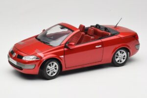Renault Megane Mk1 CC Červený Solido 1:18 8152 Kov