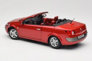 Renault Megane Mk1 CC Červený Solido 1:18 8152 Kov – obrázek 7 z 8