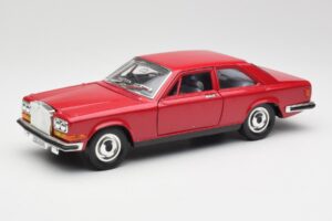 Rolls-Royce Camargue Červený Bburago 1:22 3001 Kov