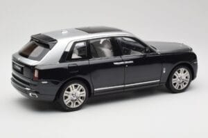 Rolls-Royce Cullinan Černý & Stříbrný OEM 1:18 ROLLS001 Kov – obrázek 3 z 8