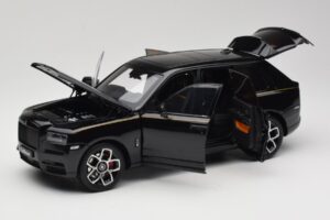 Rolls-Royce Cullinan Černý S Gold Coachline & Shadow Wheels OEM 1:18 028-15A Kov – obrázek 2 z 8