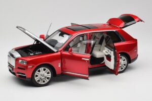 Rolls-Royce Cullinan Červený Se Shadow Wheels OEM 1:18 028-18A Kov – obrázek 2 z 8