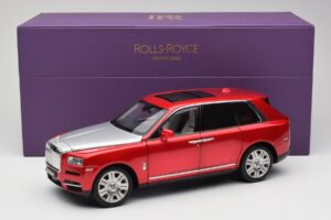 Rolls-Royce Cullinan Červený Se Shadow Wheels OEM 1:18 028-18A Kov – obrázek 8 z 8