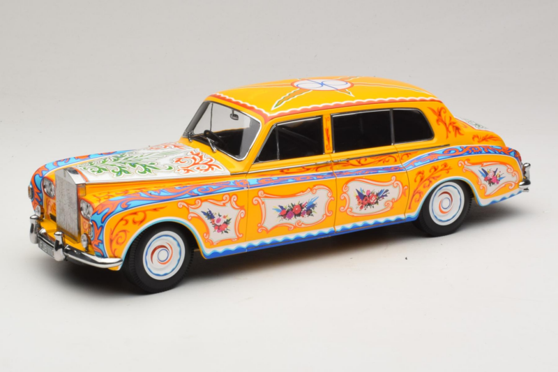 Rolls-Royce Phantom V John Lennon Paragon 1:18 PA-92121 Kov