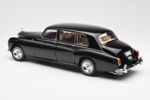 Rolls-Royce Phantom VI EWB Černý Kyosho 1:18 08905BK Kov – obrázek 7 z 8