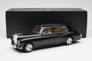 Rolls-Royce Phantom VI EWB Černý Kyosho 1:18 08905BK Kov – obrázek 8 z 8