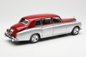 Rolls-Royce Phantom VI Stříbrná Červená Kyosho 1:18 08905SR Kov – obrázek 3 z 8