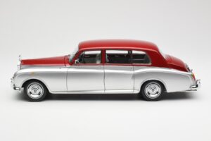 Rolls-Royce Phantom VI Stříbrná Červená Kyosho 1:18 08905SR Kov – obrázek 4 z 8