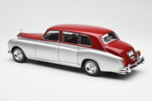 Rolls-Royce Phantom VI Stříbrná Červená Kyosho 1:18 08905SR Kov – obrázek 7 z 8