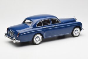 Rolls-Royce Silver Cloud III Flying Spur Mulliner RHD Tmavě Modrý MCG 1:18 MCG18124 Kov – obrázek 2 z 6