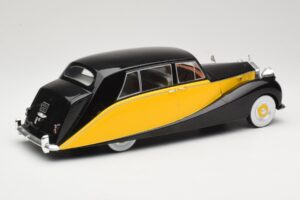 Rolls-Royce Silver Wraith Empress by Hooper Černý & Žlutý MCG 1:18 MCG18066 Kov – obrázek 2 z 6