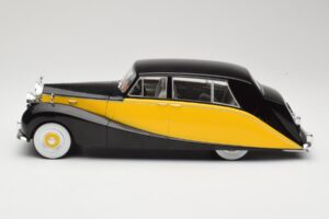 Rolls-Royce Silver Wraith Empress by Hooper Černý & Žlutý MCG 1:18 MCG18066 Kov – obrázek 3 z 6