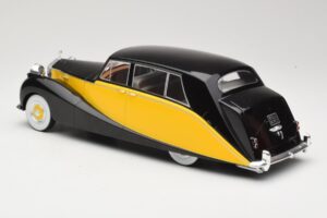Rolls-Royce Silver Wraith Empress by Hooper Černý & Žlutý MCG 1:18 MCG18066 Kov – obrázek 5 z 6
