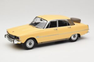 Rover 3500 V8 P6 Krémový MCG 1:18 MCG18046 Kov