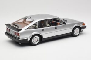 Rover Vitesse SD1 3.5 V8 Stříbrný Minichamps 1:18 107138402 Kov – obrázek 2 z 6