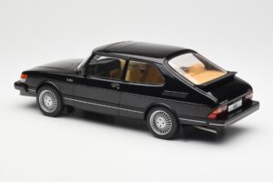 Saab 900 Turbo Černý MCG 1:18 MCG18338 Kov – obrázek 5 z 6