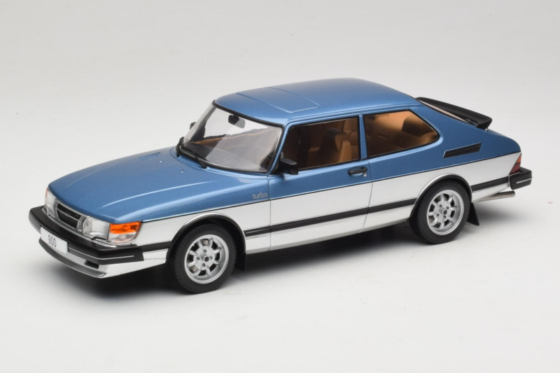 Saab 900 Turbo Blue Metallic MCG 1:18 MCG18261MCW Kov