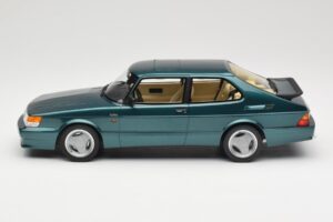 Saab 900 Turbo T16 Airflow Eucalyptus Green DNA 1:18 DNA000095 Kov – obrázek 3 z 6