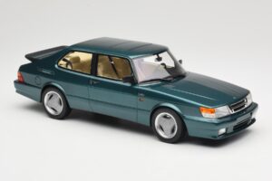 Saab 900 Turbo T16 Airflow Eucalyptus Green DNA 1:18 DNA000095 Kov – obrázek 4 z 6