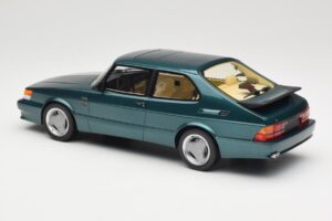 Saab 900 Turbo T16 Airflow Eucalyptus Green DNA 1:18 DNA000095 Kov – obrázek 5 z 6