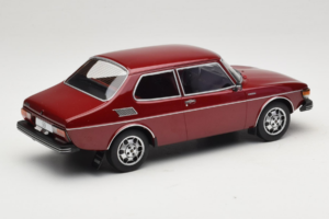 Saab 99 EMS Metallic Červený MCG 1:18 MCG18441 Kov – obrázek 2 z 6
