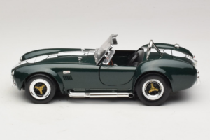 Shelby Cobra 427 S/C Tmavě Zelený Bílé Pruhy Road Signature 1:18 92058-P1 Kov – obrázek 4 z 8