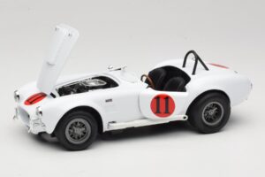 Shelby Cobra 427 S/C Bílý Auto World 1:18 AWSS104 Kov – obrázek 2 z 8