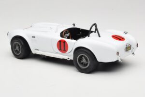 Shelby Cobra 427 S/C Bílý Auto World 1:18 AWSS104 Kov – obrázek 7 z 8