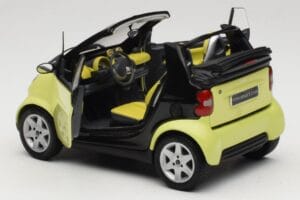 Smart Fortwo 450 Cabrio Žlutý Minichamps 1:18 0012889V001C49Q00 Kov – obrázek 5 z 8
