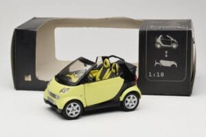 Smart Fortwo 450 Cabrio Žlutý Minichamps 1:18 0012889V001C49Q00 Kov – obrázek 8 z 8
